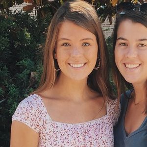 Meet your Posher, Katie beth